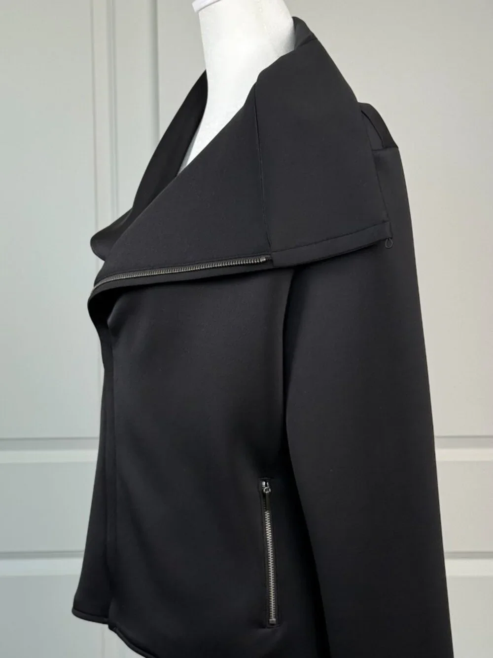 ADAY Up in the Air Lightweight Asymmetrical Zip Jacket, Black, Medium
